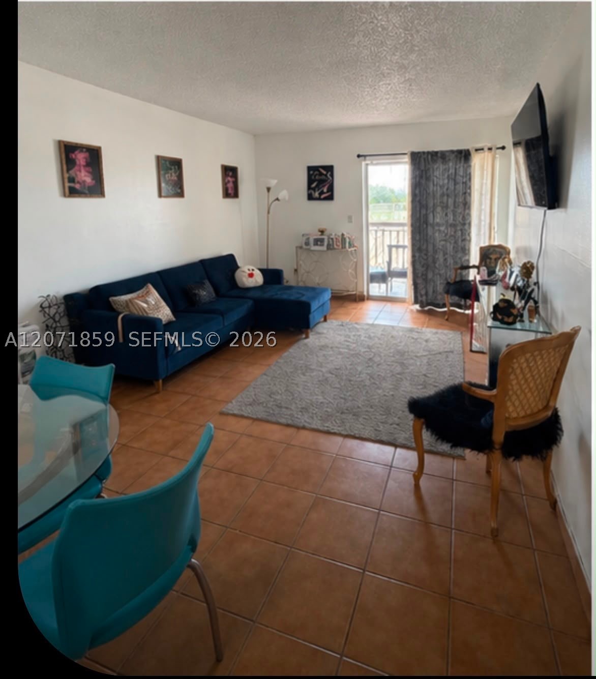 3640 NW 9 #407, Miami FL 33125