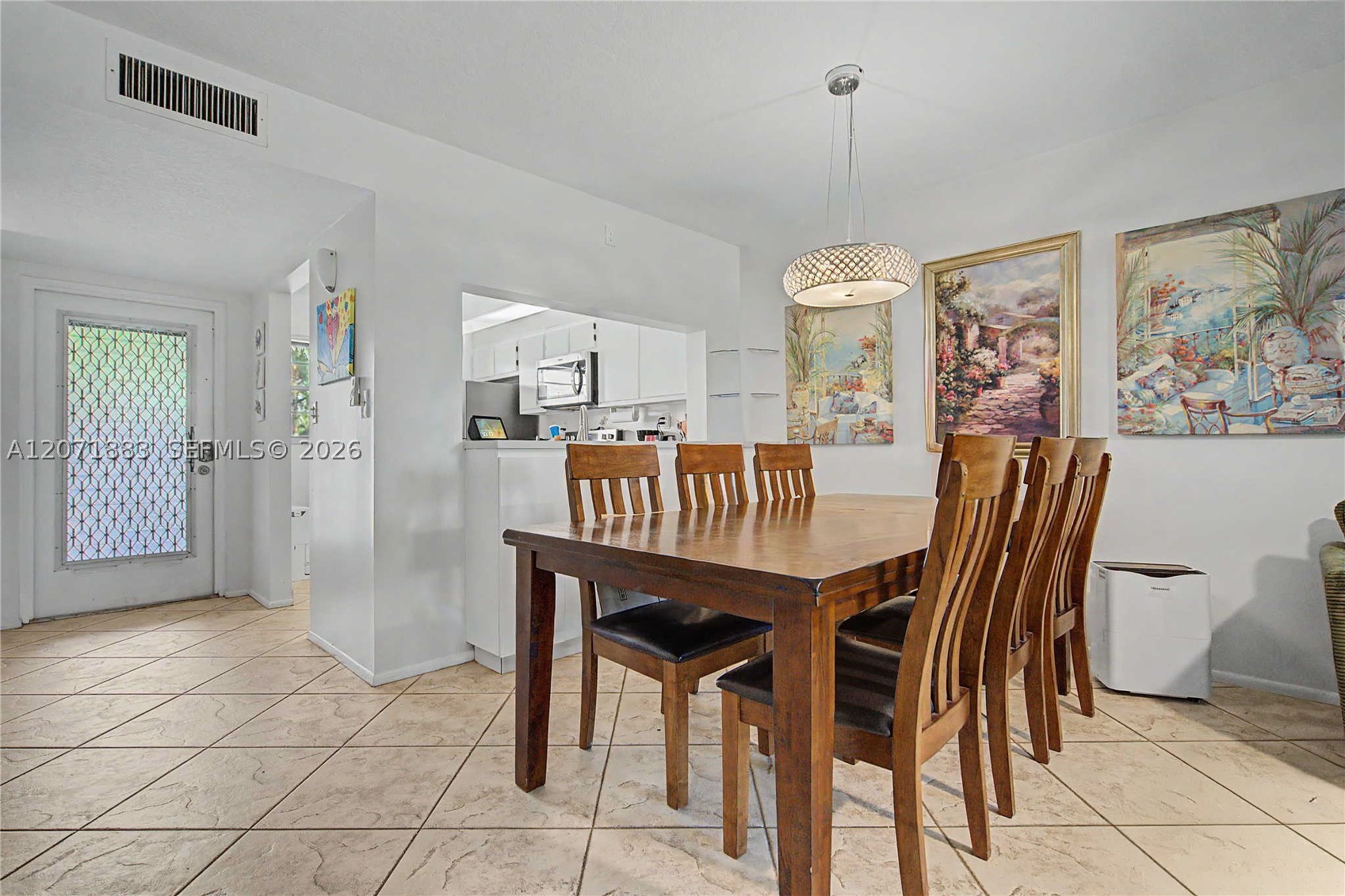 9520 Seagrape Dr #205, Davie FL 33324