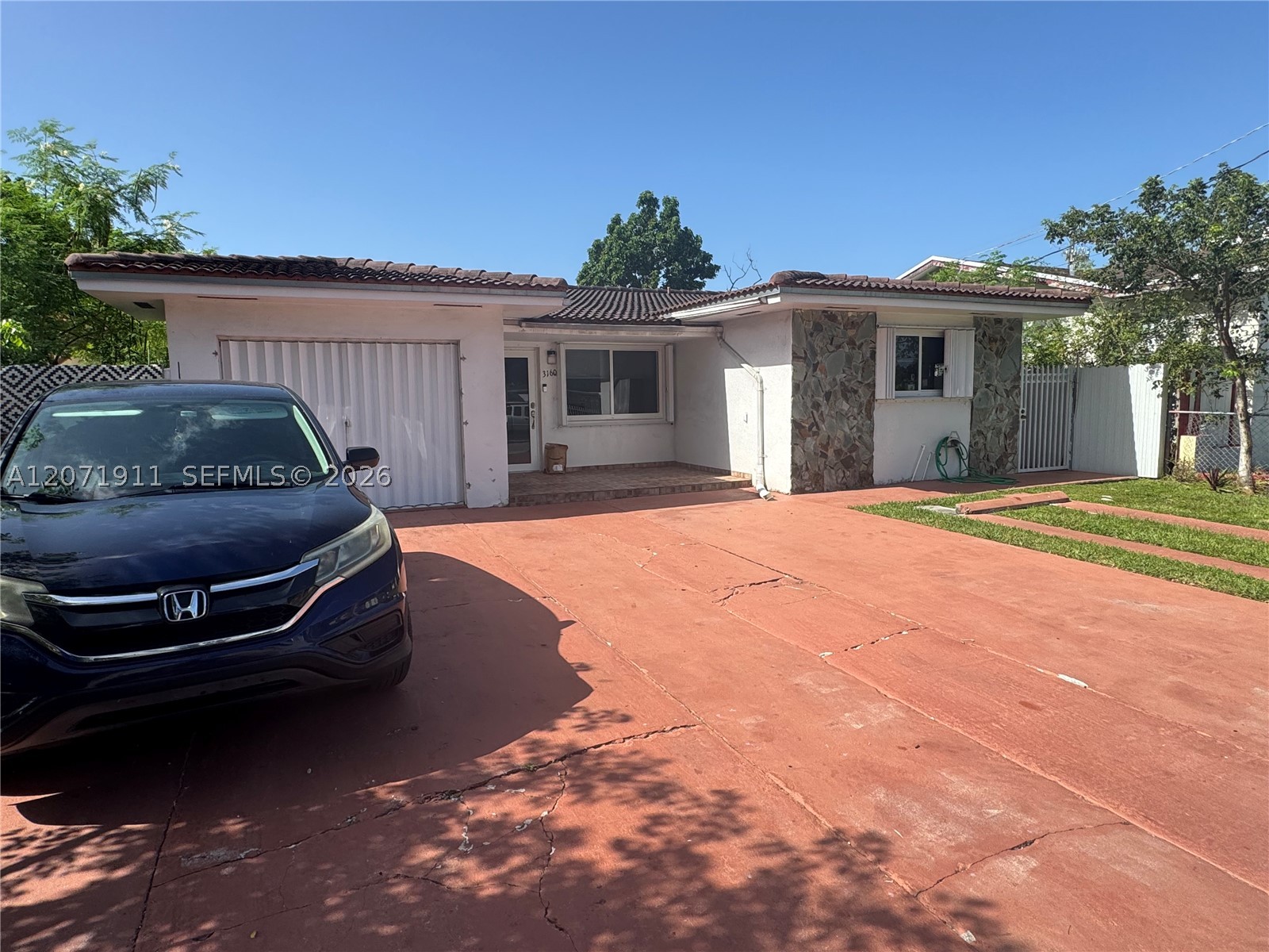 3160 NW 3rd St, Miami FL 33125