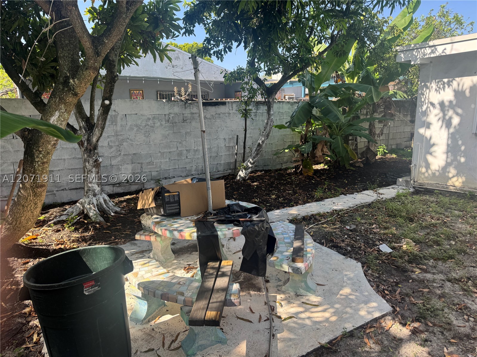 3160 NW 3rd St, Miami FL 33125