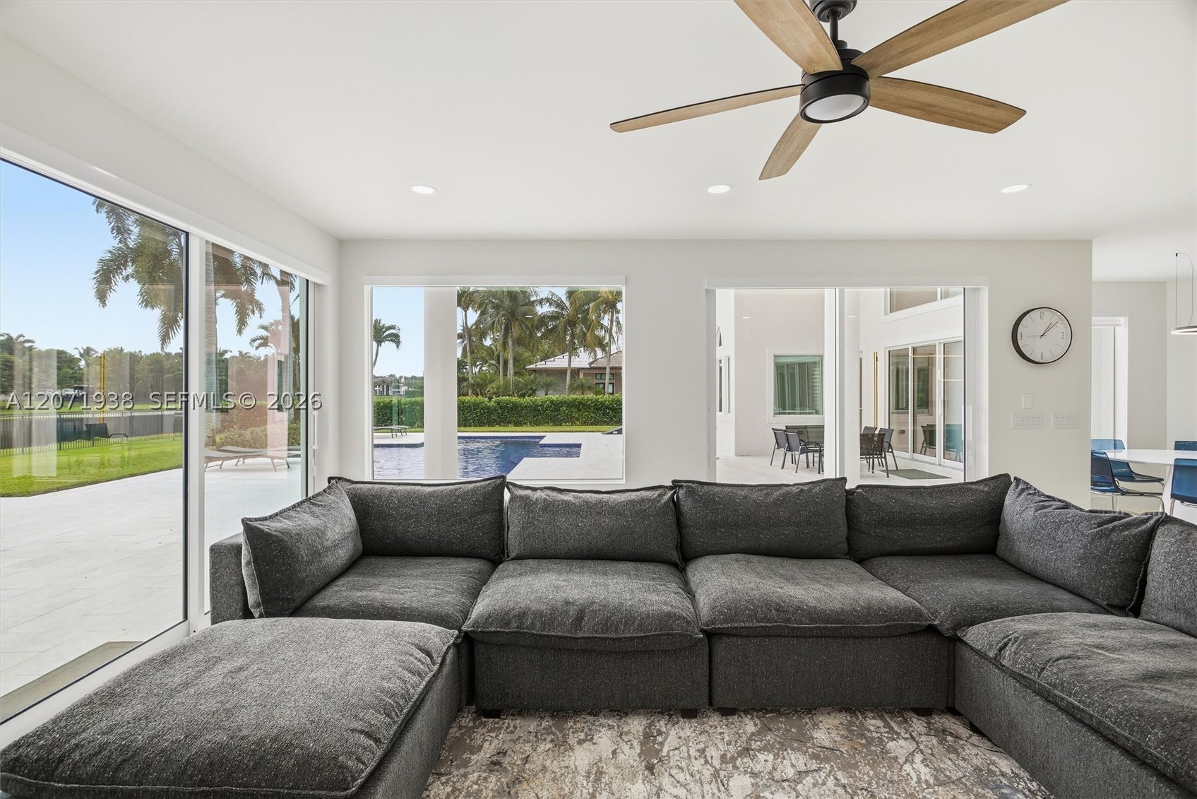 3526 Juniper Ln, Davie FL 33330