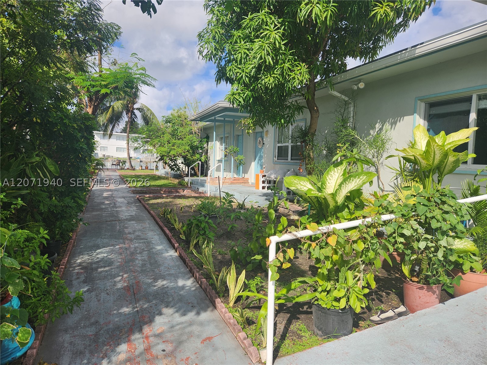 1239 Marseille Dr #4, Miami Beach FL 33141