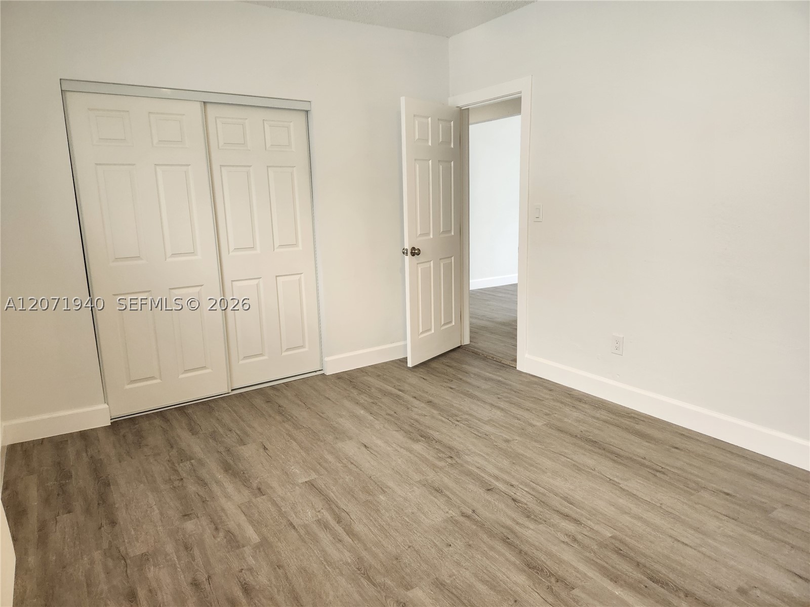 1239 Marseille Dr #4, Miami Beach FL 33141