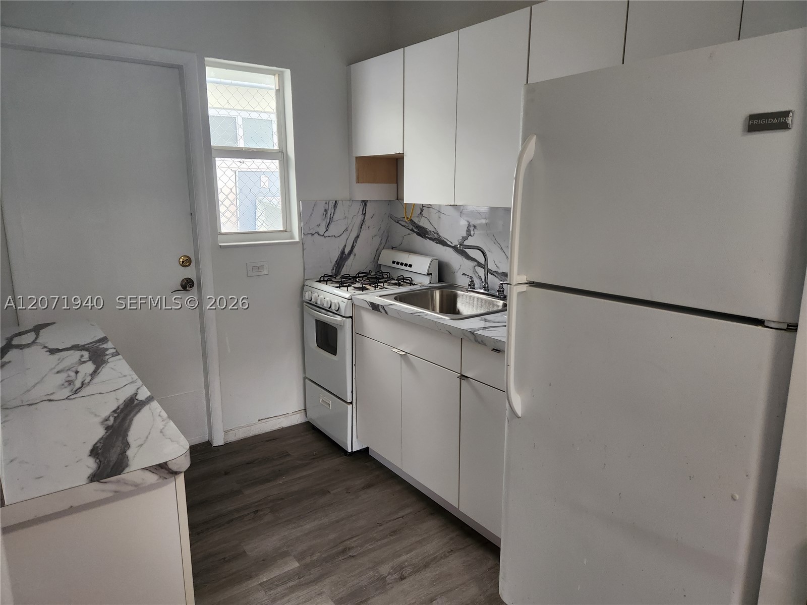 1239 Marseille Dr #4, Miami Beach FL 33141
