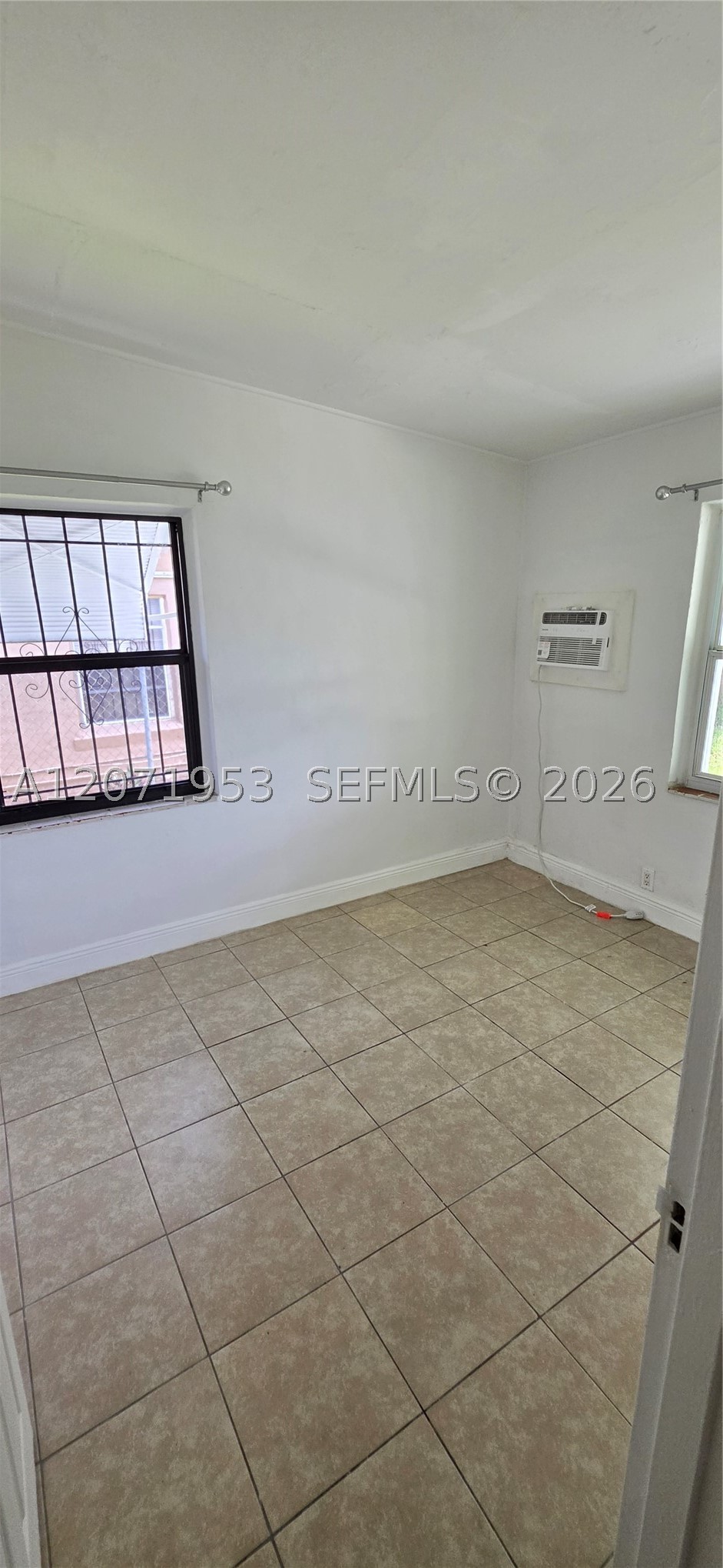 2230 Service Rd, Opa Locka FL 33054