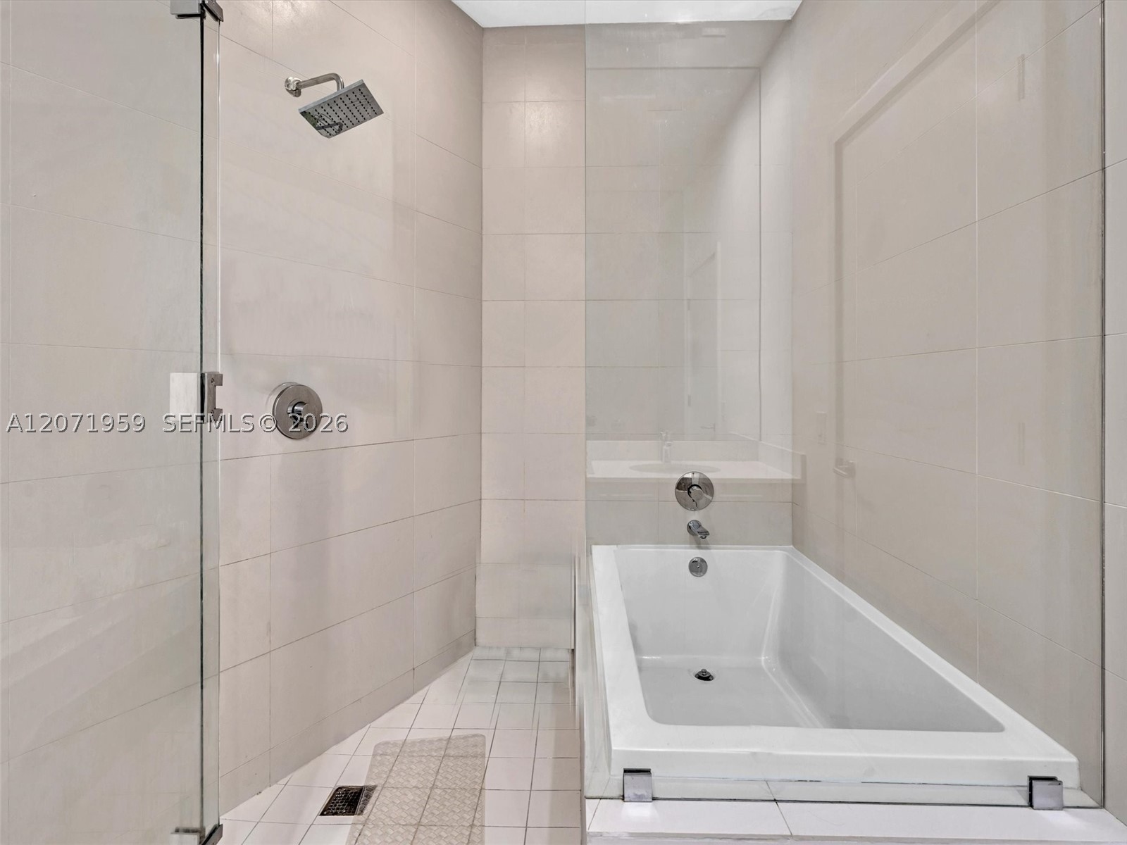 501 NE 31st St #310, Miami FL 33137