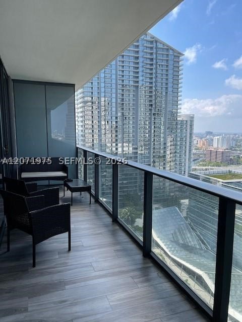 801 S Miami Ave #2707, Miami FL 33130