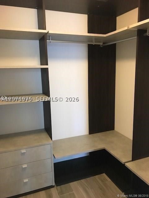 801 S Miami Ave #2707, Miami FL 33130
