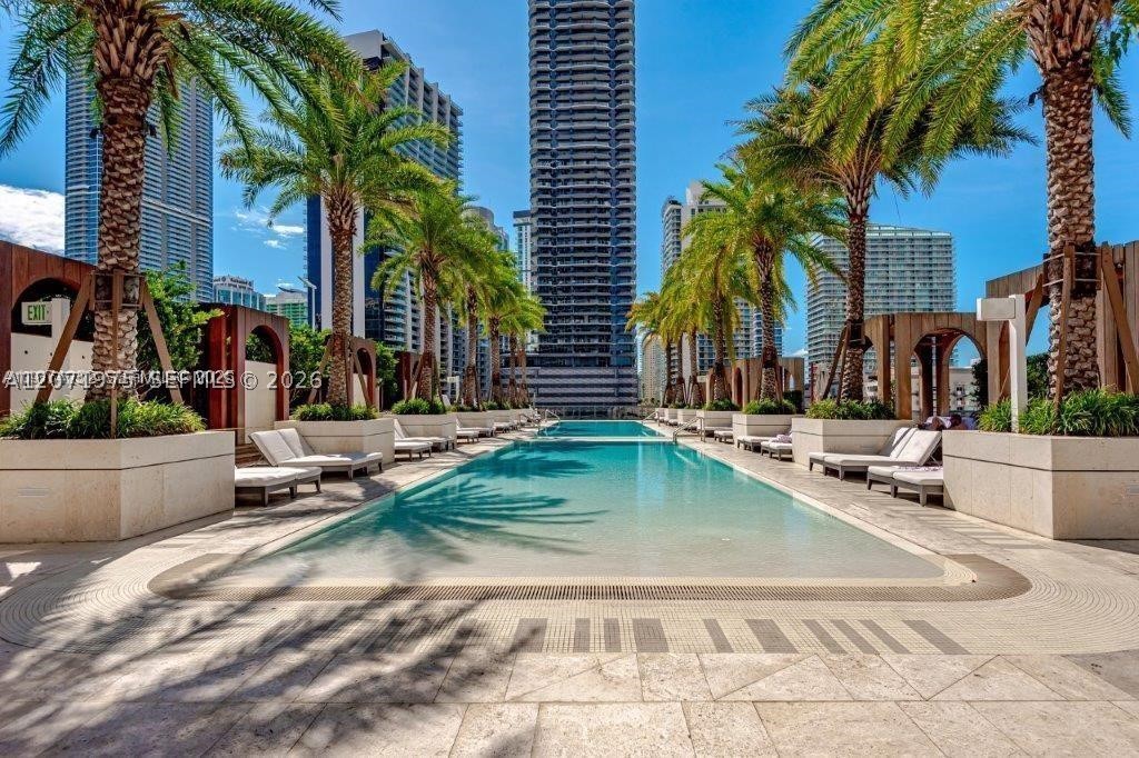 801 S Miami Ave #2707, Miami FL 33130