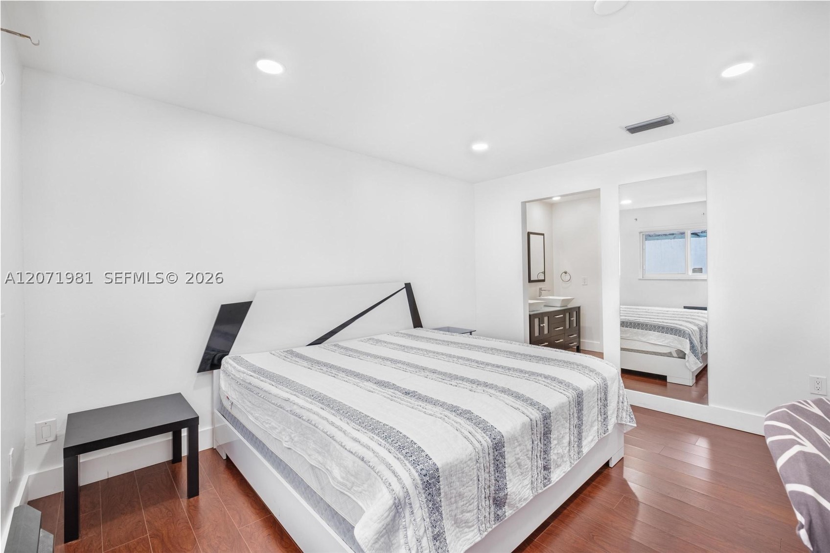 2430 SW 22nd Ter, Miami FL 33145