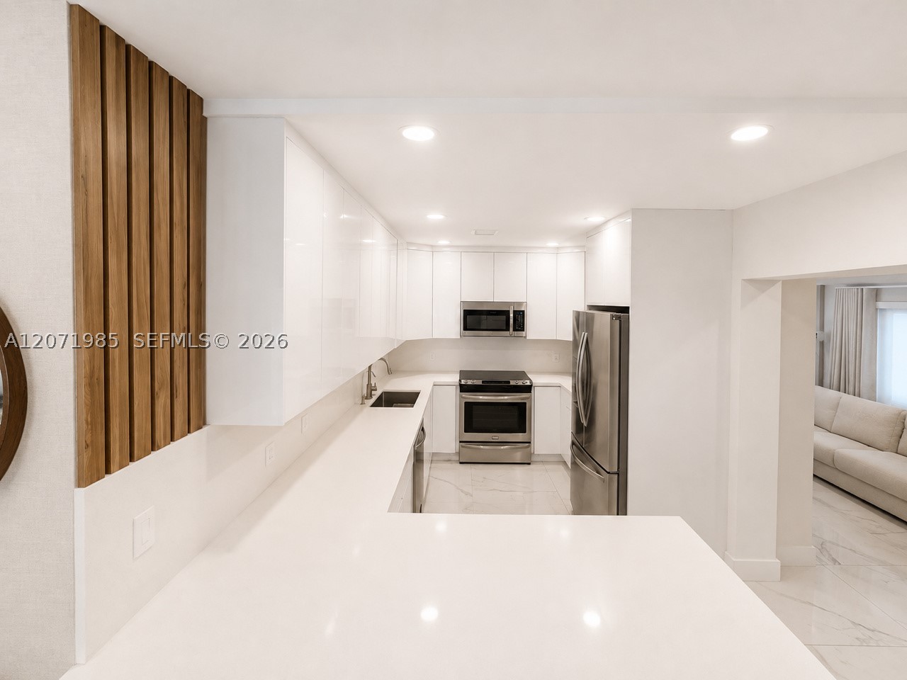 4630 SW 3rd St, Miami FL 33134