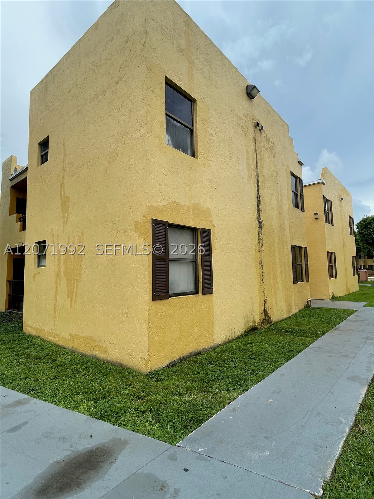 636 NW 114th Ave #102, Sweetwater FL 33172