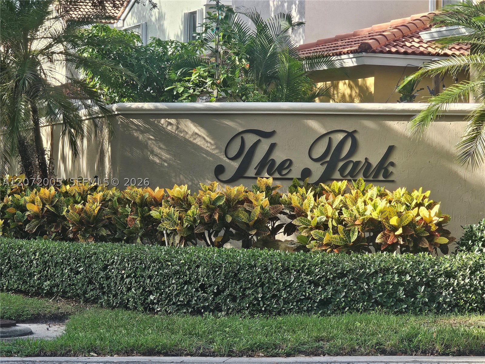 3860 Tree Tops Rd, Cooper City FL 33026