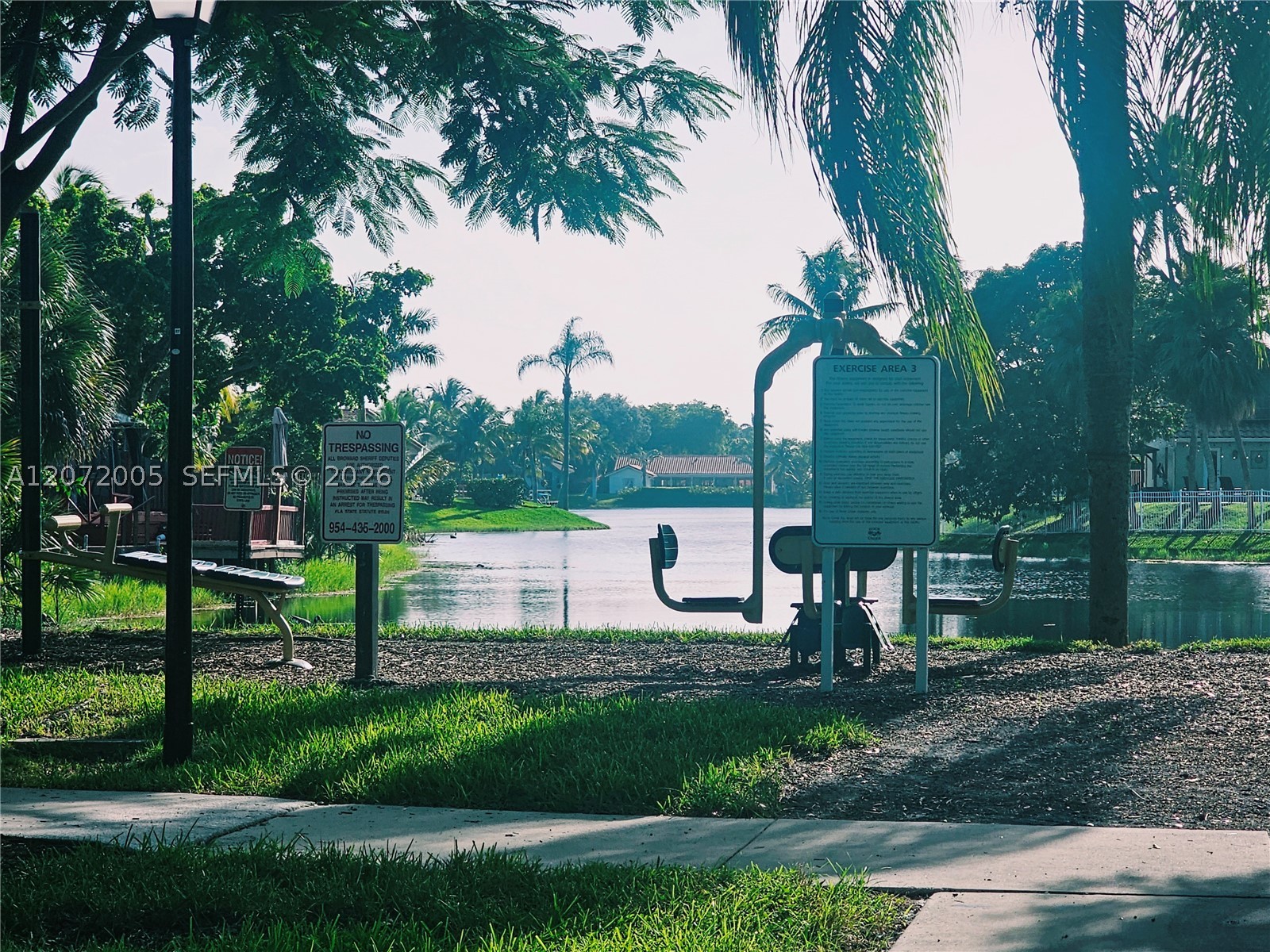 3860 Tree Tops Rd, Cooper City FL 33026