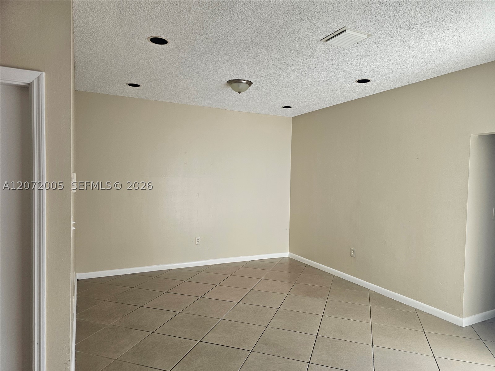 3860 Tree Tops Rd, Cooper City FL 33026