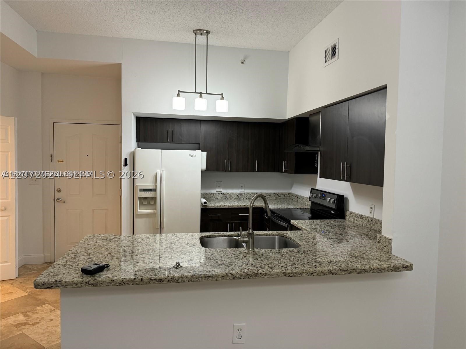 5091 NW 7th St #615, Miami FL 33126