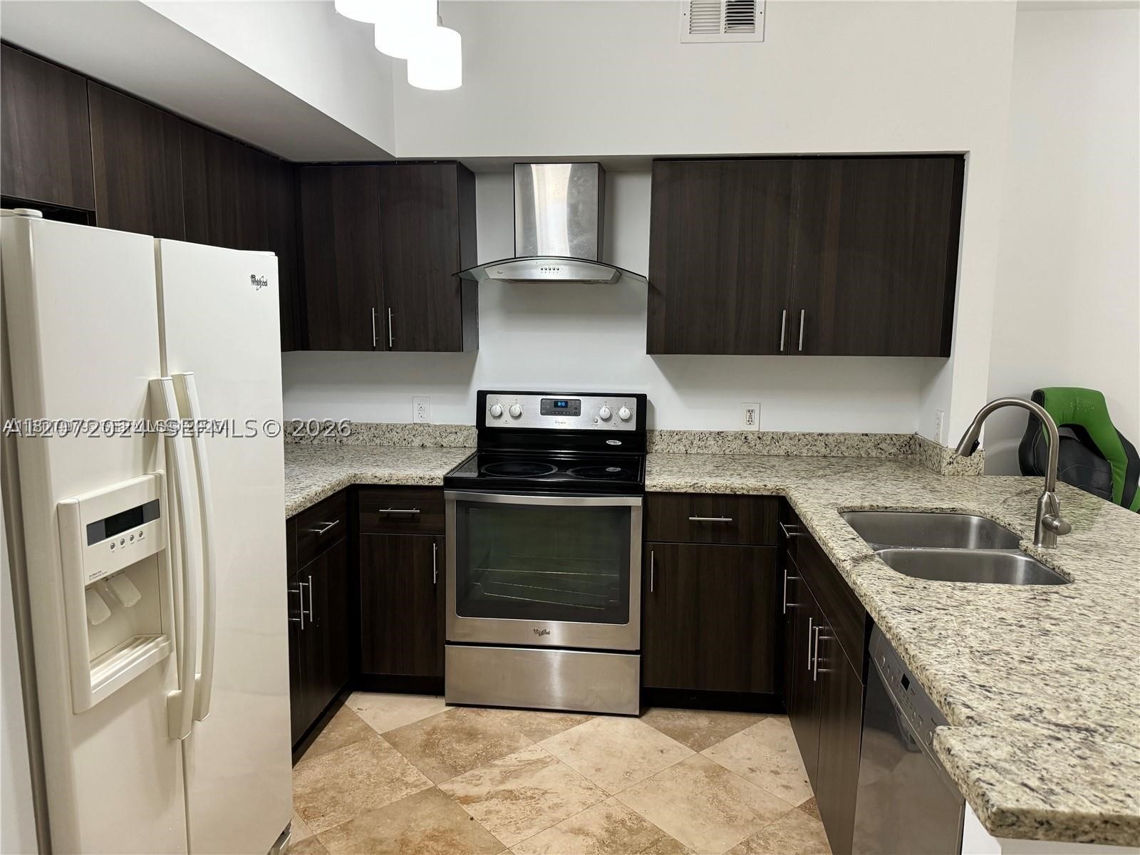 5091 NW 7th St #615, Miami FL 33126
