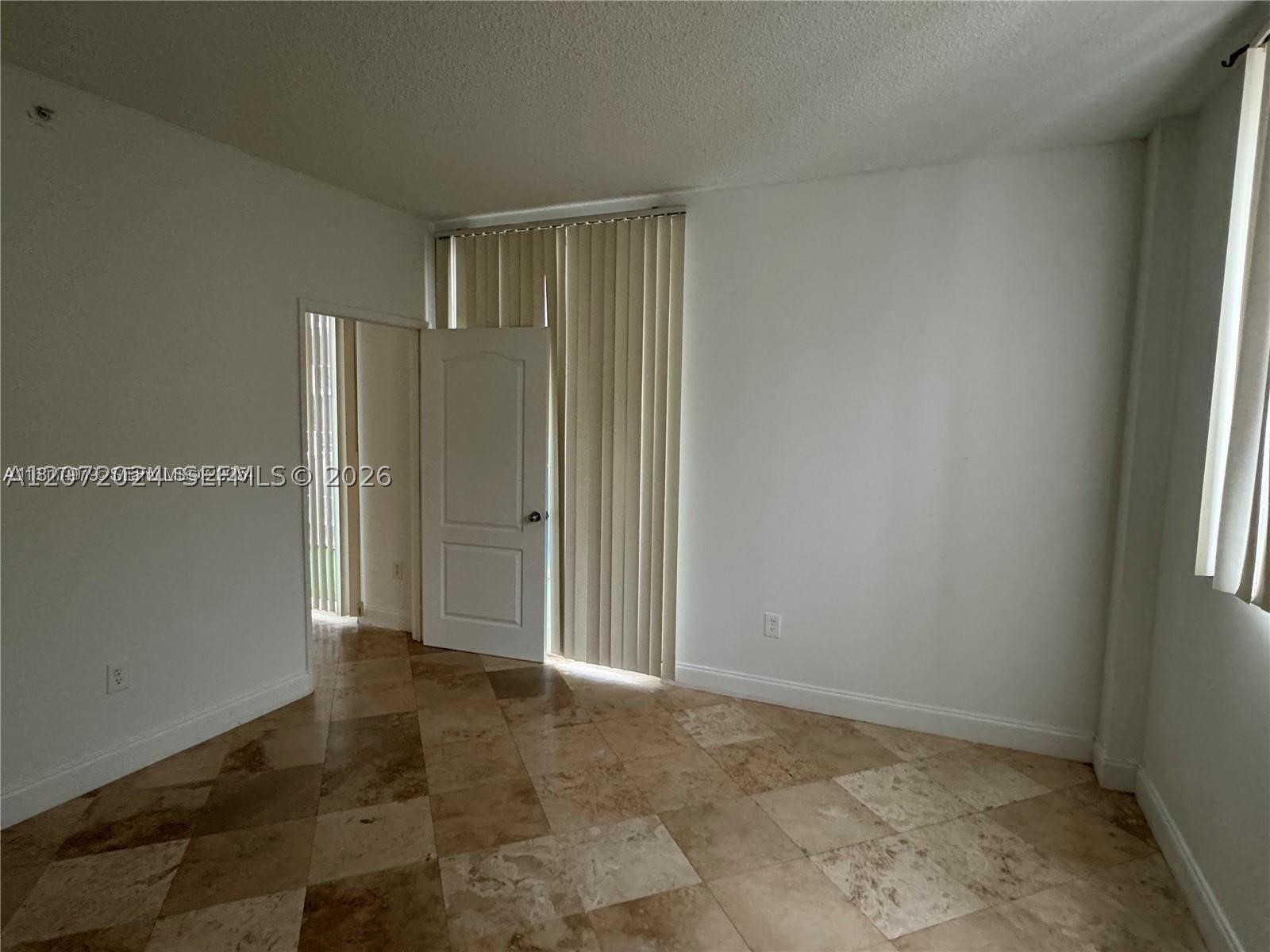 5091 NW 7th St #615, Miami FL 33126