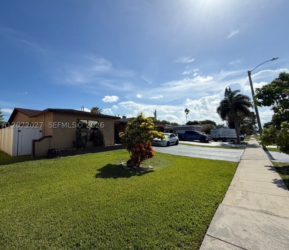 11450 NW 30th Pl, Sunrise FL 33323
