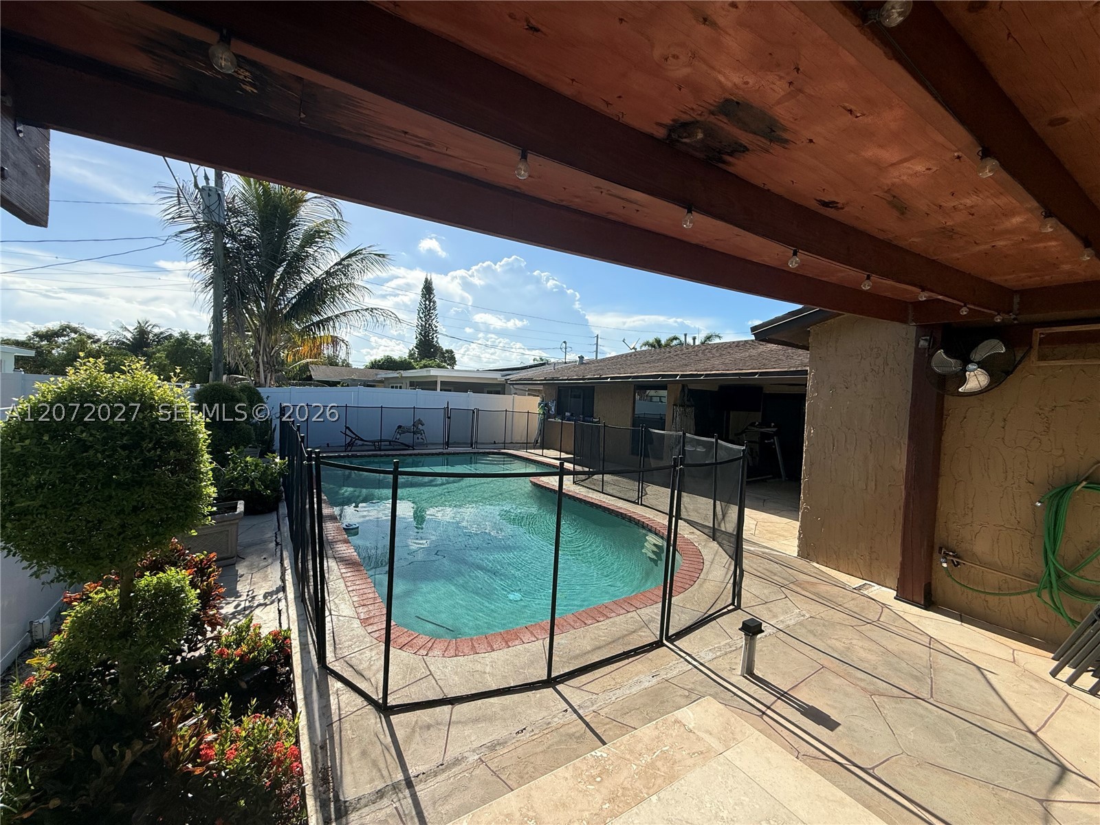 11450 NW 30th Pl, Sunrise FL 33323