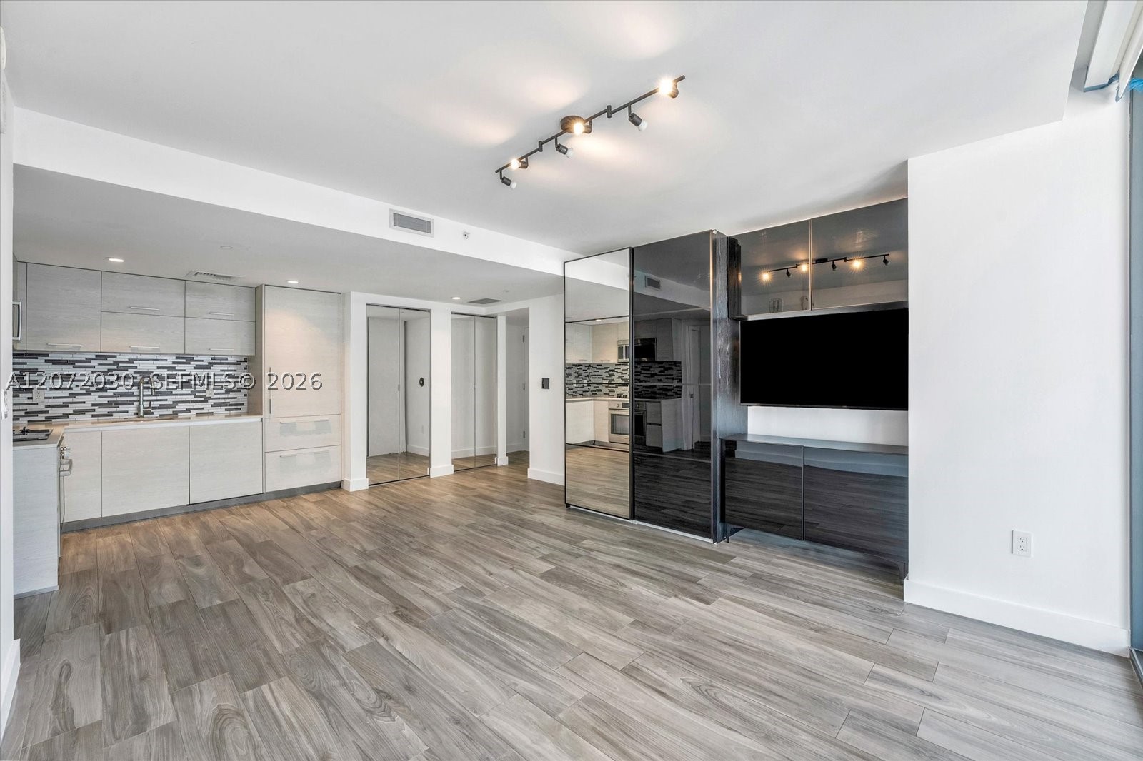 1300 S Miami Ave #4807, Miami FL 33130