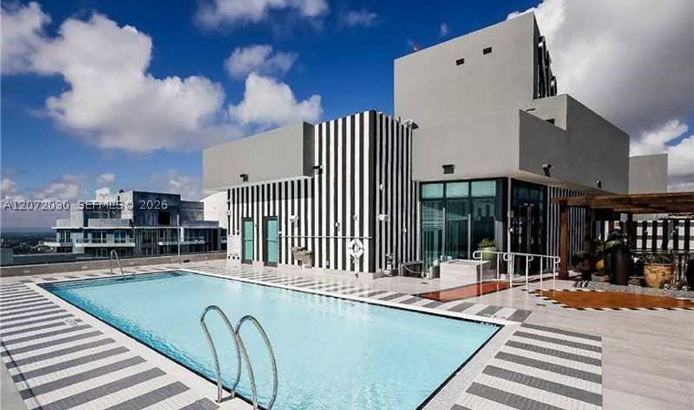1300 S Miami Ave #4807, Miami FL 33130