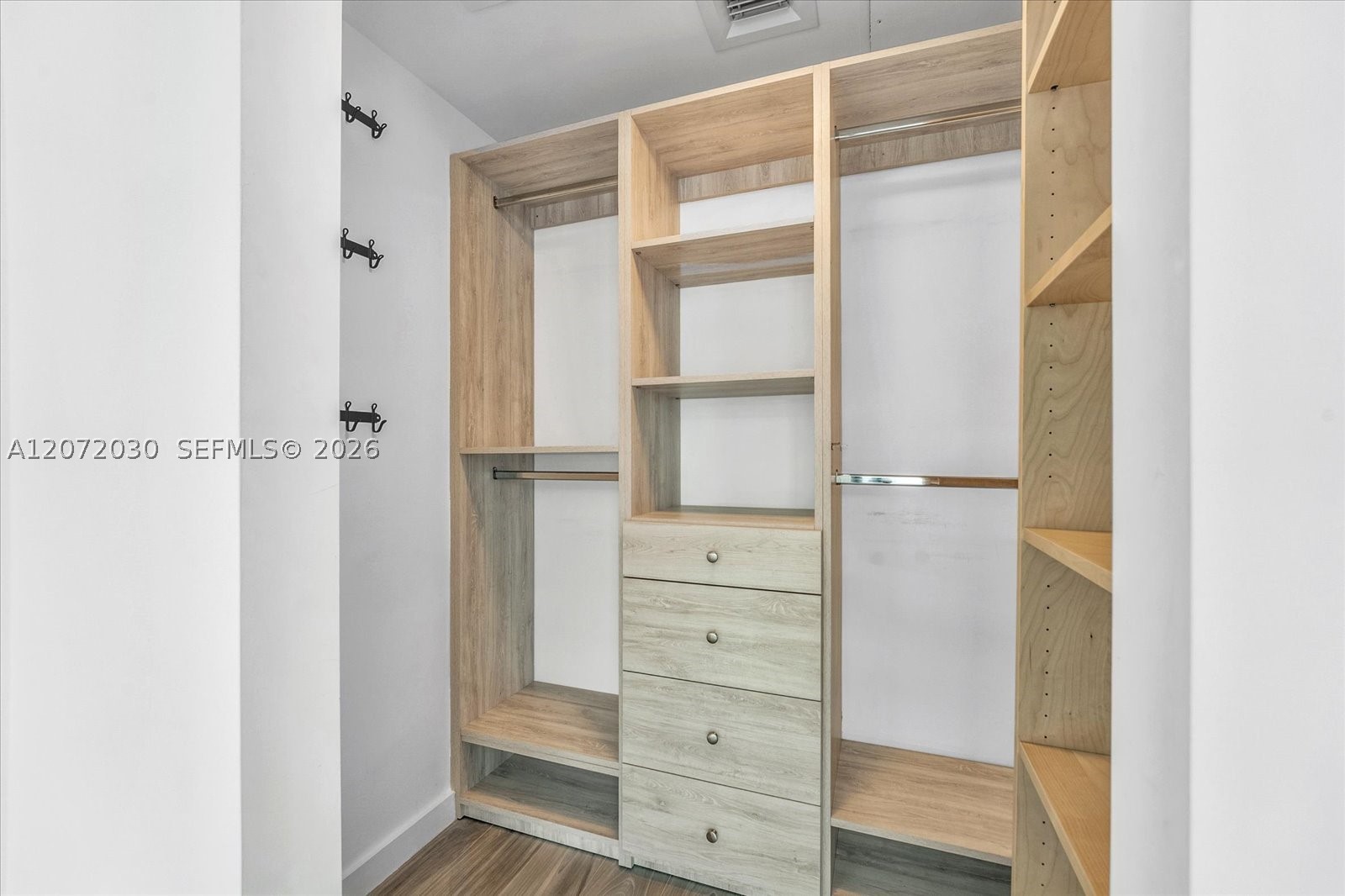 1300 S Miami Ave #4807, Miami FL 33130