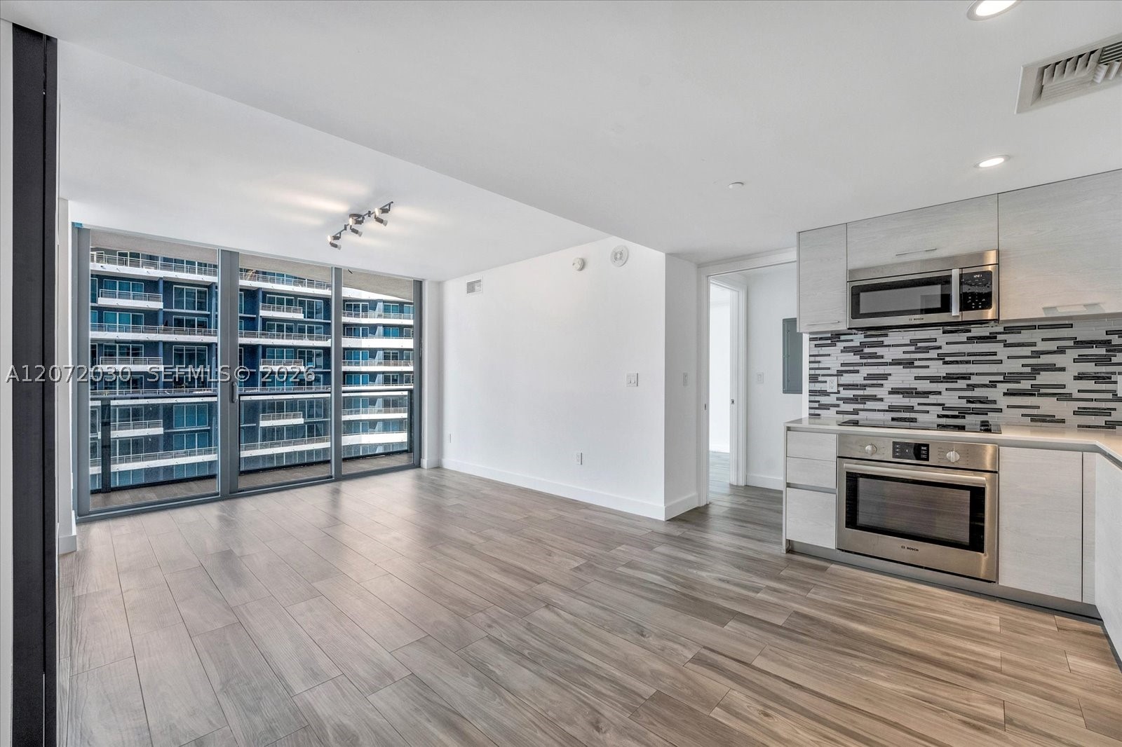1300 S Miami Ave #4807, Miami FL 33130