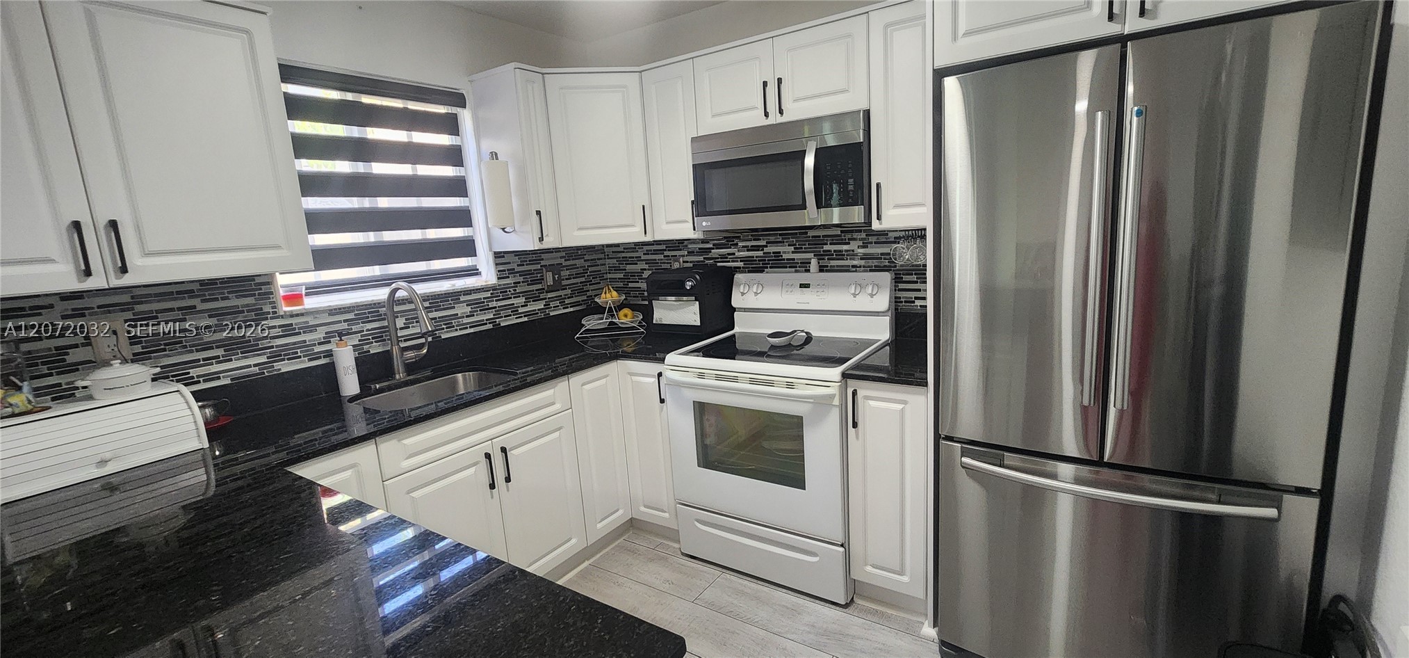 11424 NW 94th Pl #7, Hialeah Gardens FL 33018