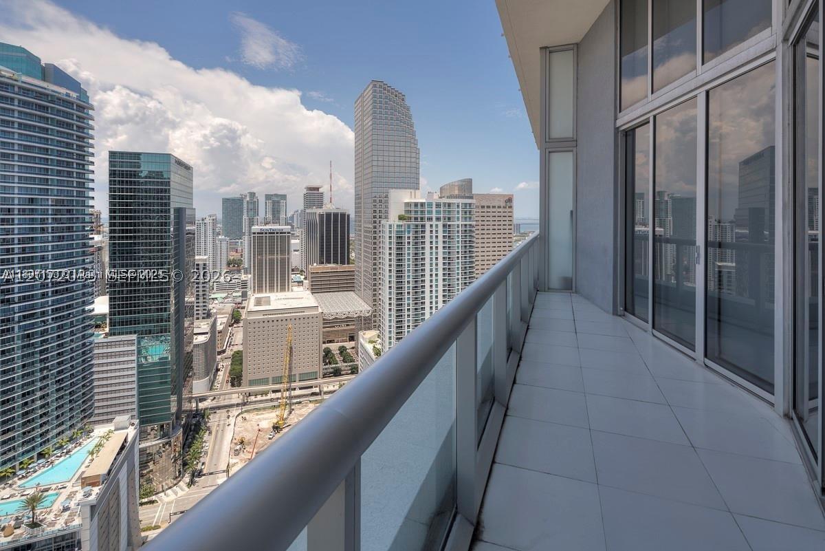 465 Brickell Ave #4104, Miami FL 33131