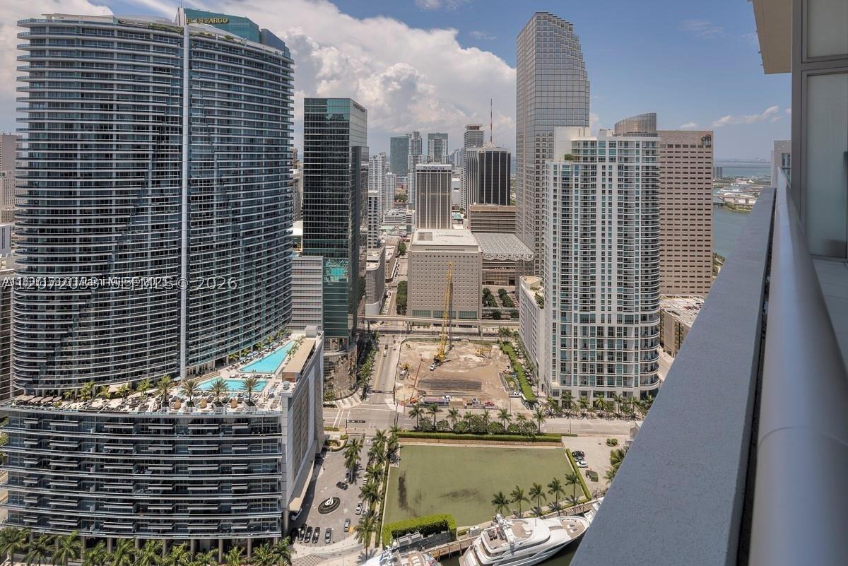 465 Brickell Ave #4104, Miami FL 33131