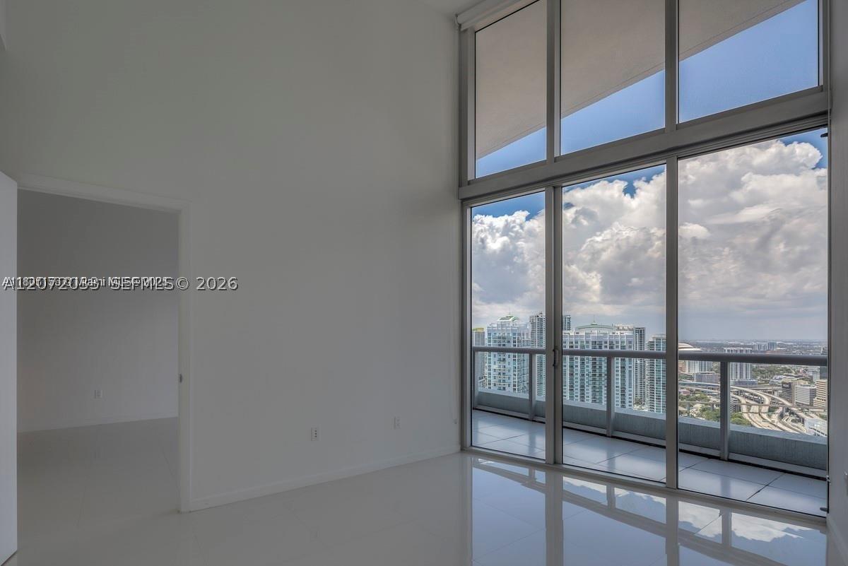 465 Brickell Ave #4104, Miami FL 33131
