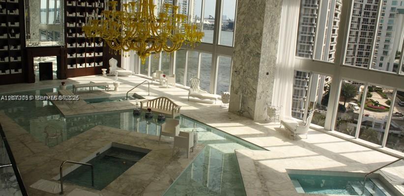 465 Brickell Ave #4104, Miami FL 33131