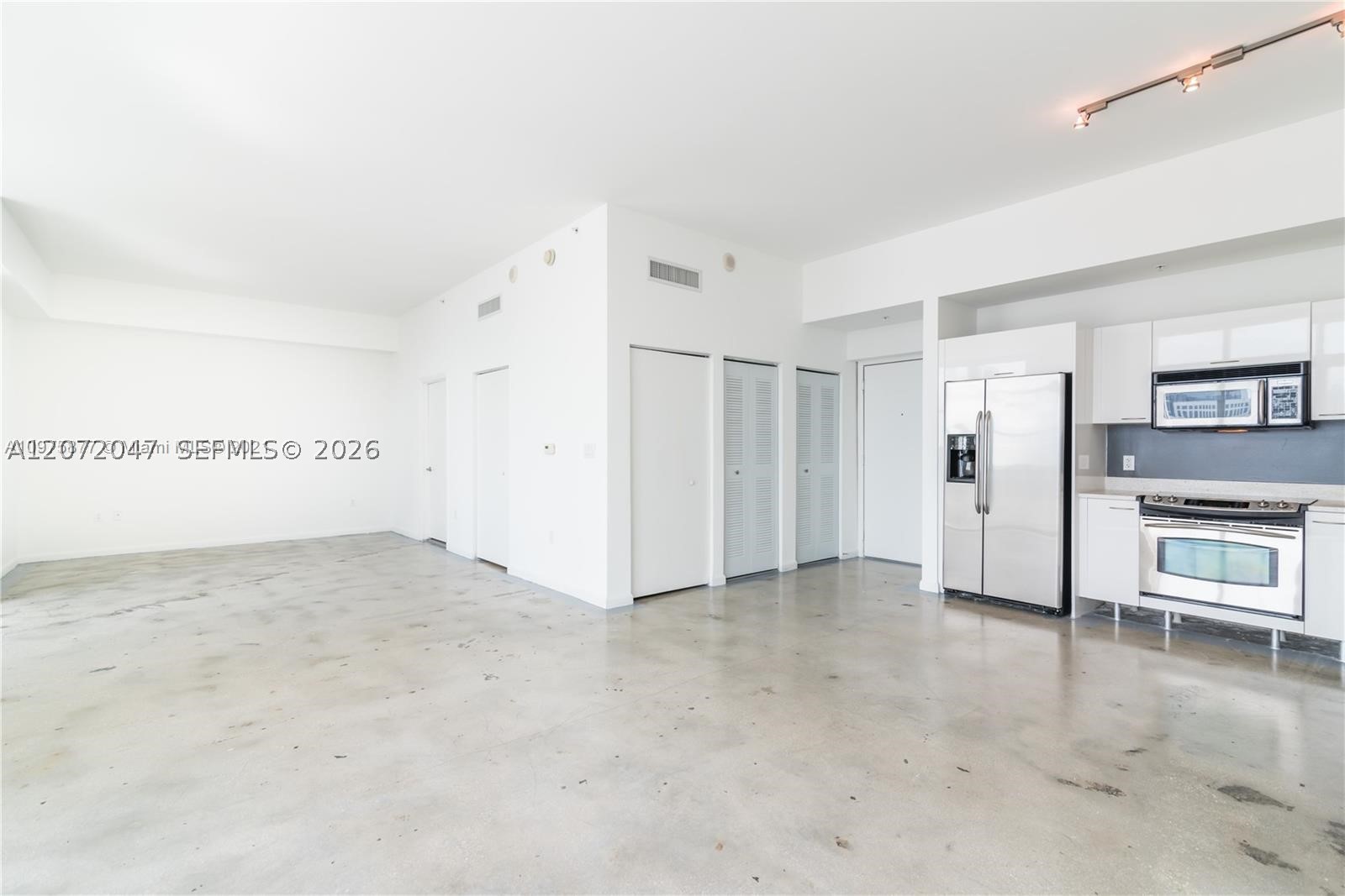 133 NE 2nd Ave #2808, Miami FL 33132