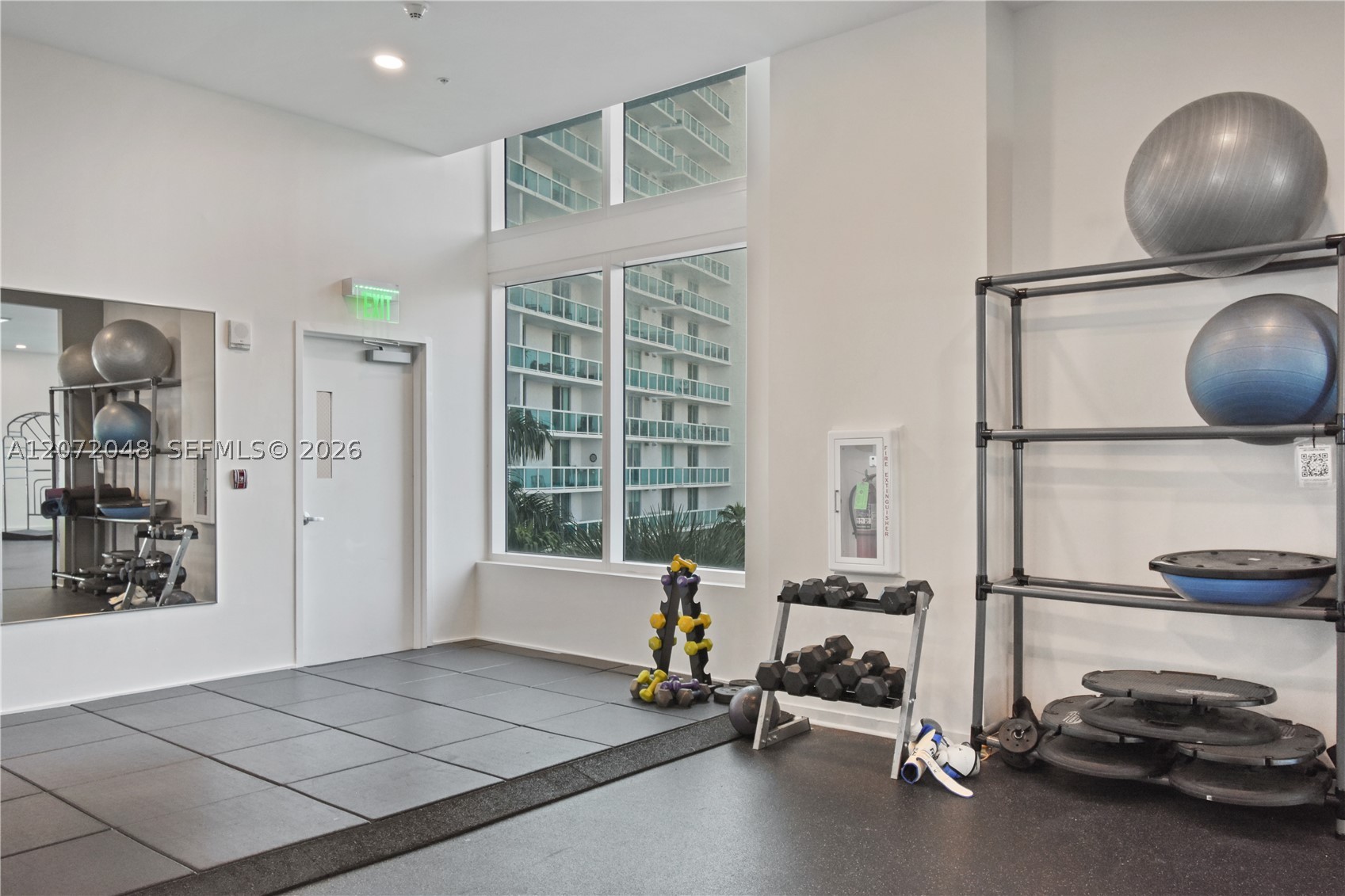 1900 N Bayshore Dr #2019, Miami FL 33132