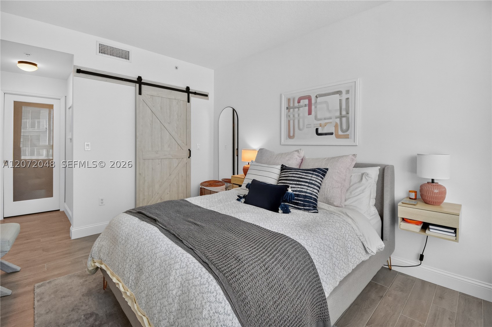 1900 N Bayshore Dr #2019, Miami FL 33132