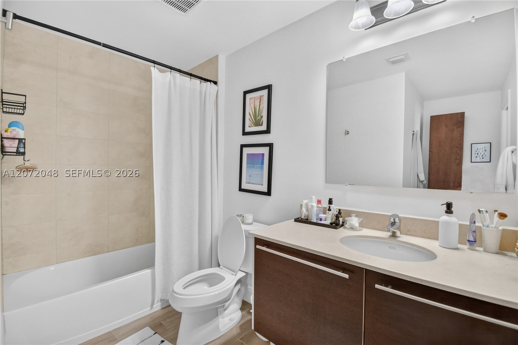 1900 N Bayshore Dr #2019, Miami FL 33132