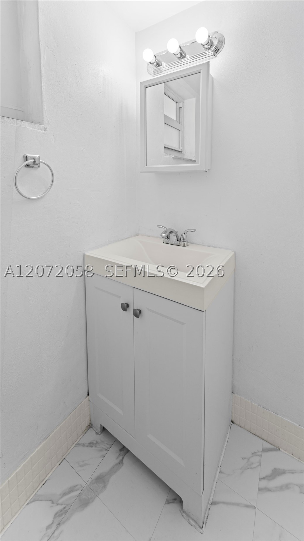 1145 Normandy Dr #505, Miami Beach FL 33141