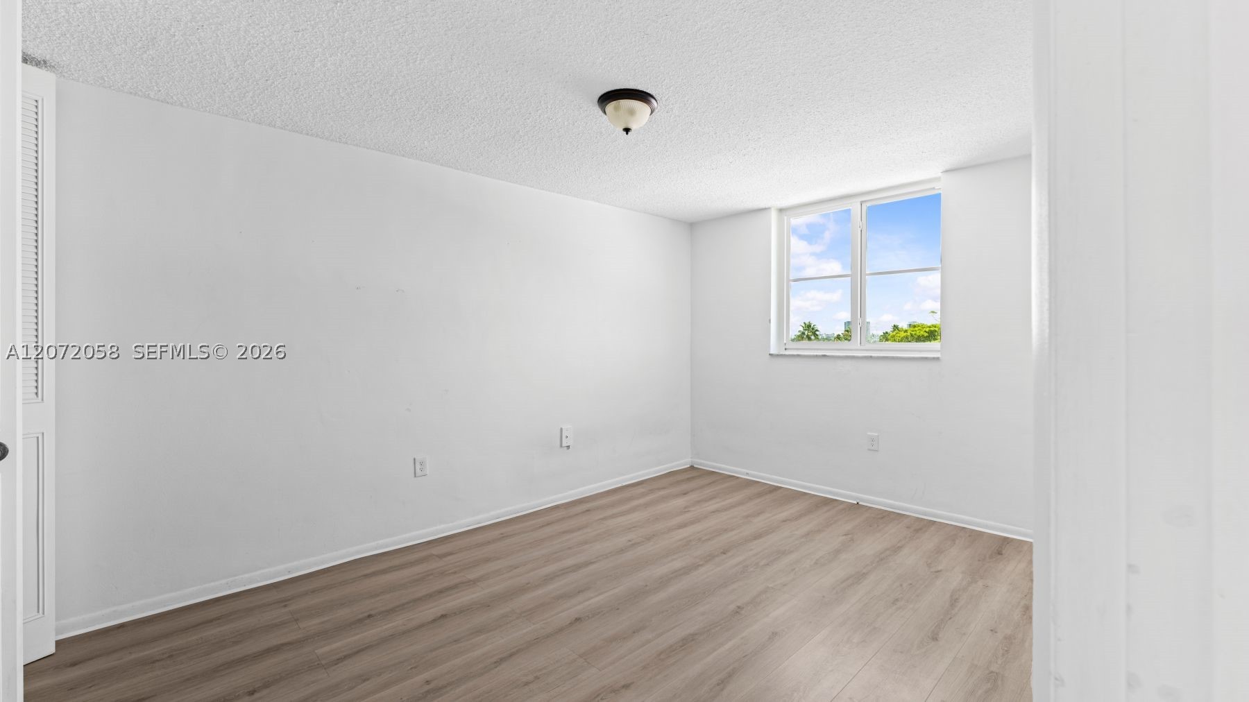 1145 Normandy Dr #505, Miami Beach FL 33141