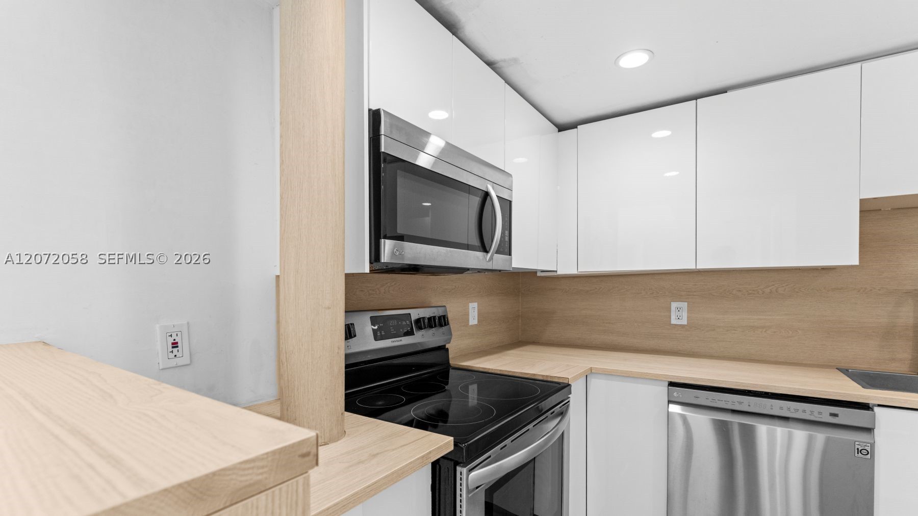 1145 Normandy Dr #505, Miami Beach FL 33141