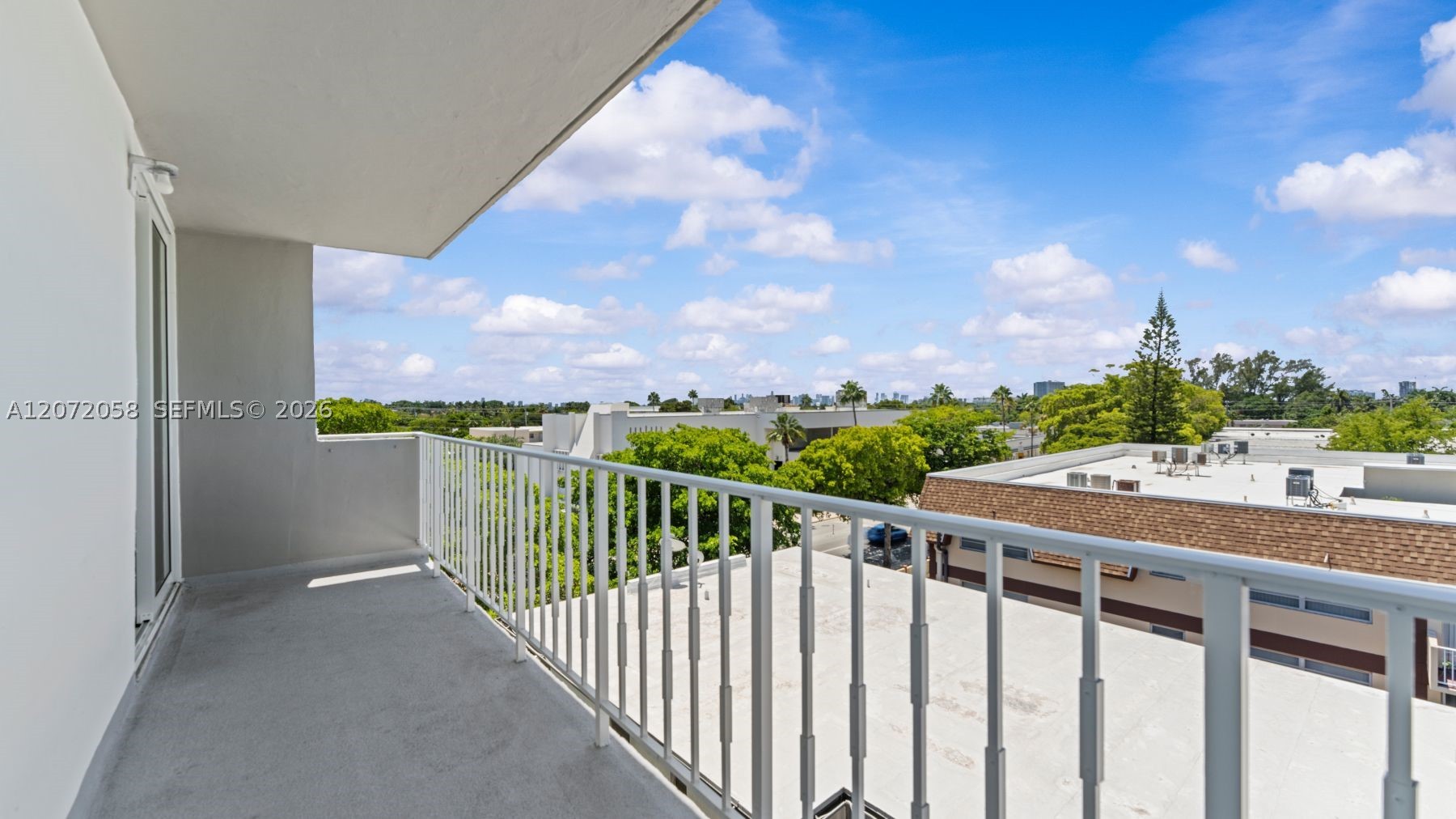 1145 Normandy Dr #505, Miami Beach FL 33141