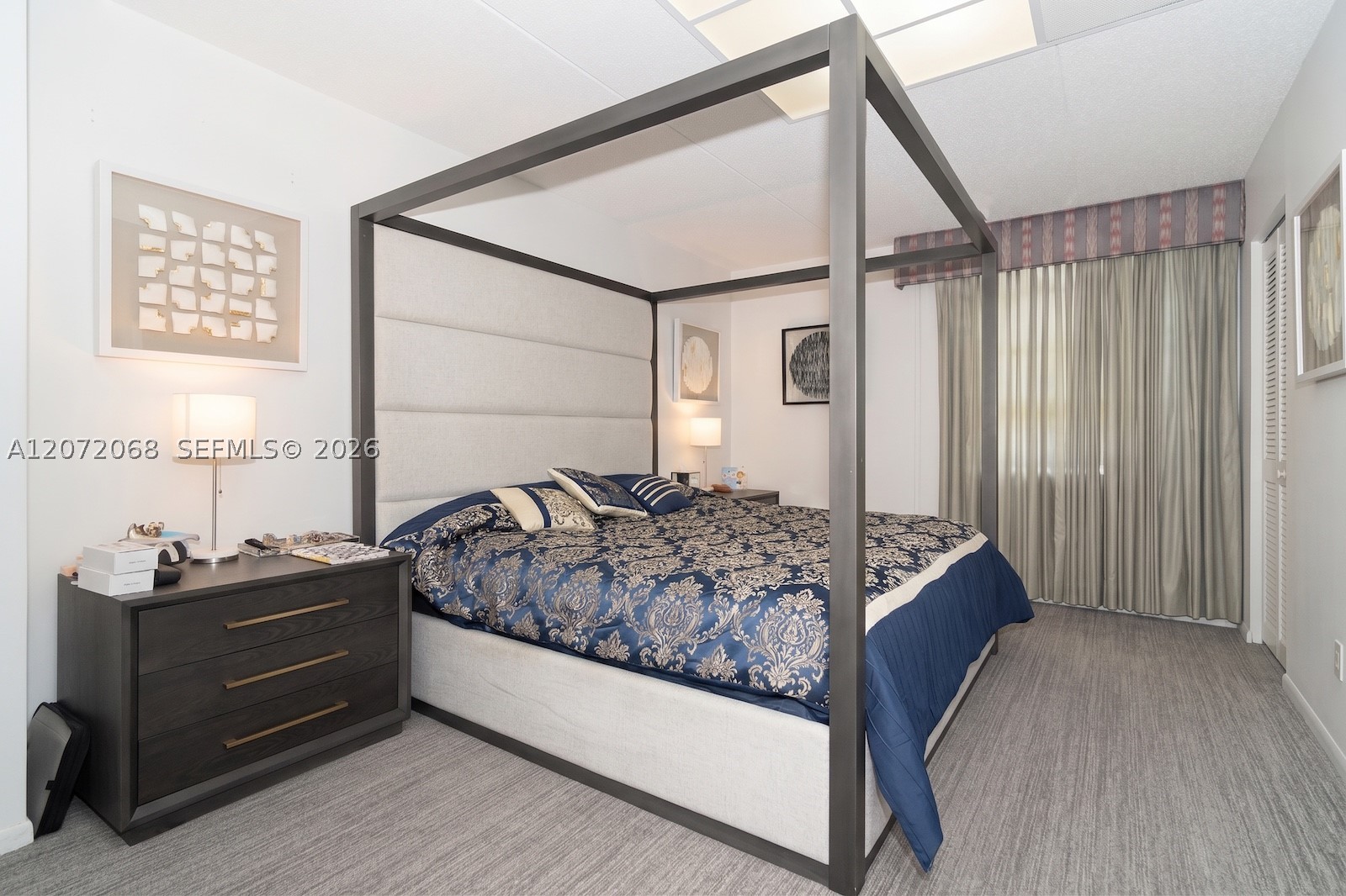 2333 Brickell Ave #2212, Miami FL 33129