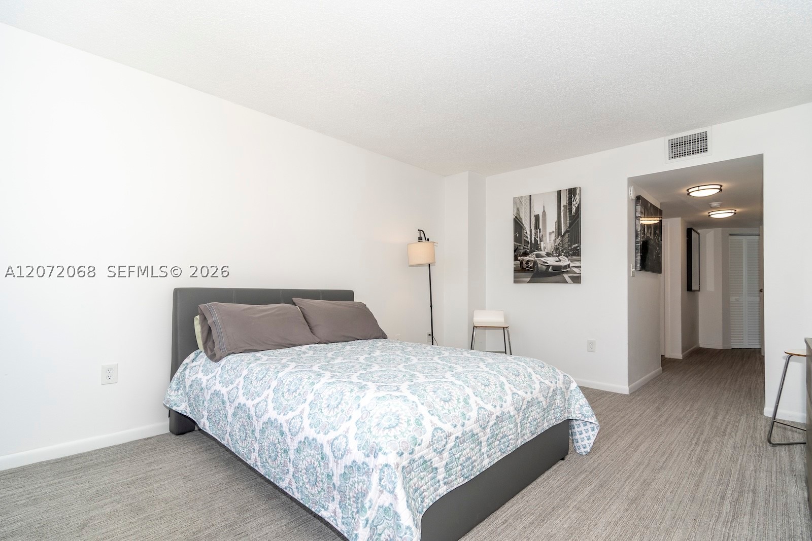 2333 Brickell Ave #2212, Miami FL 33129