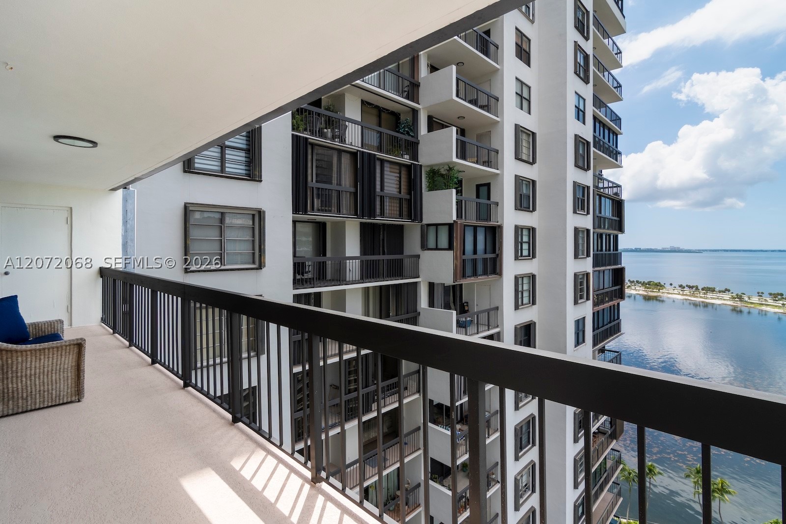 2333 Brickell Ave #2212, Miami FL 33129