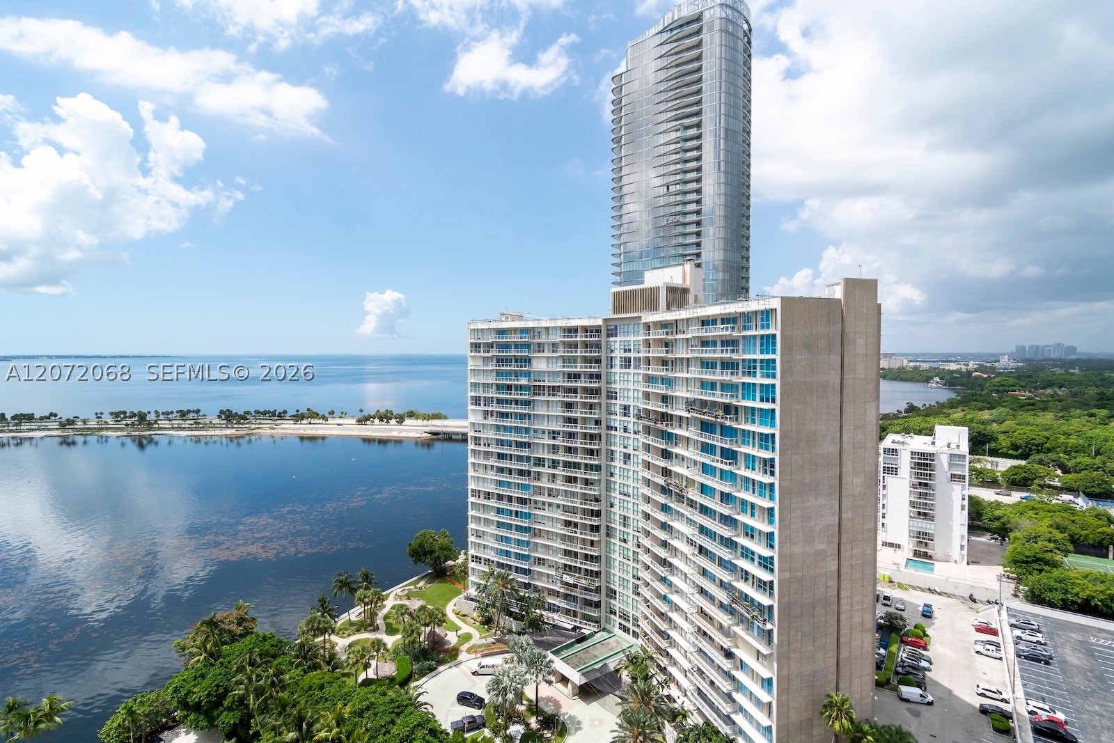 2333 Brickell Ave #2212, Miami FL 33129