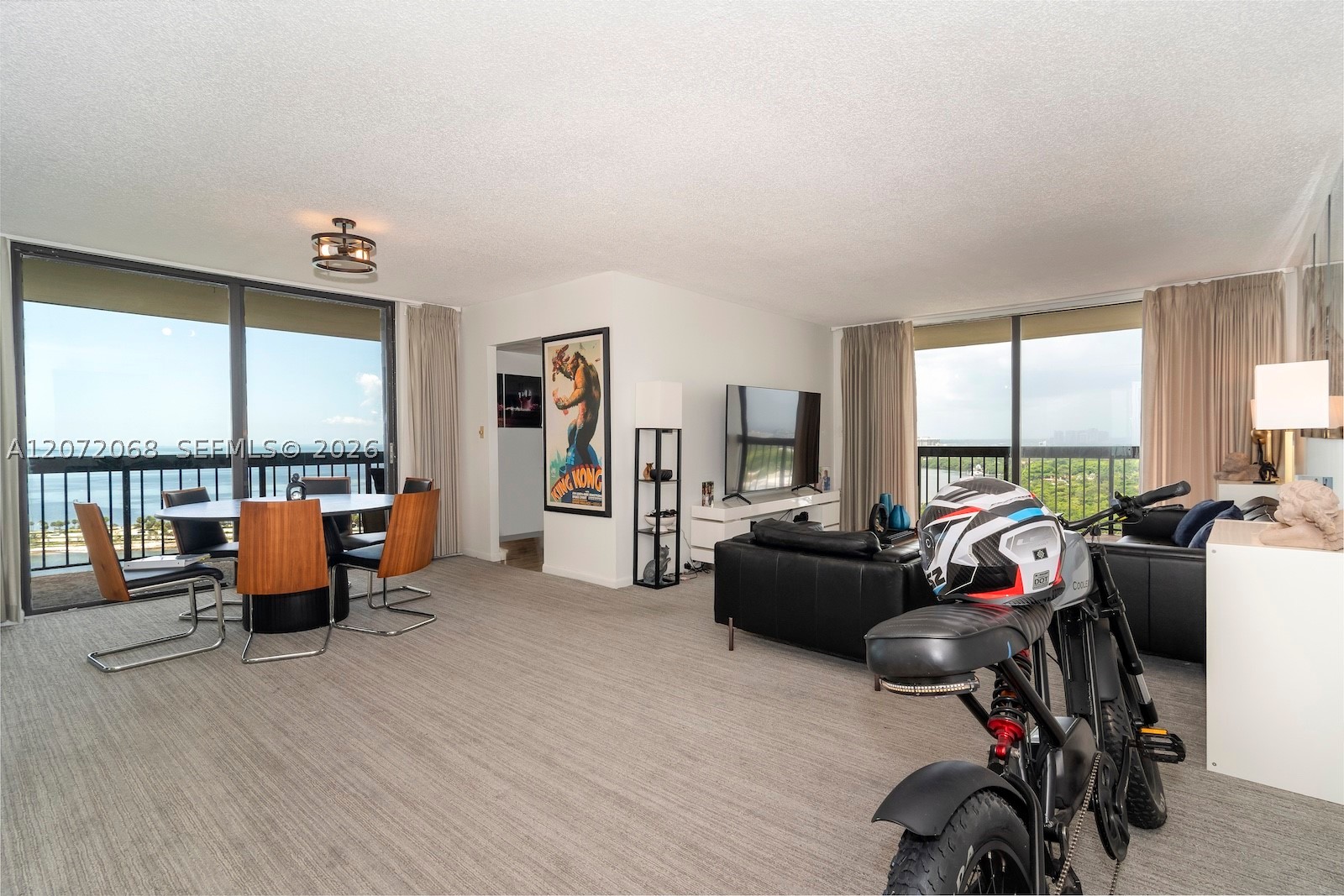 2333 Brickell Ave #2212, Miami FL 33129