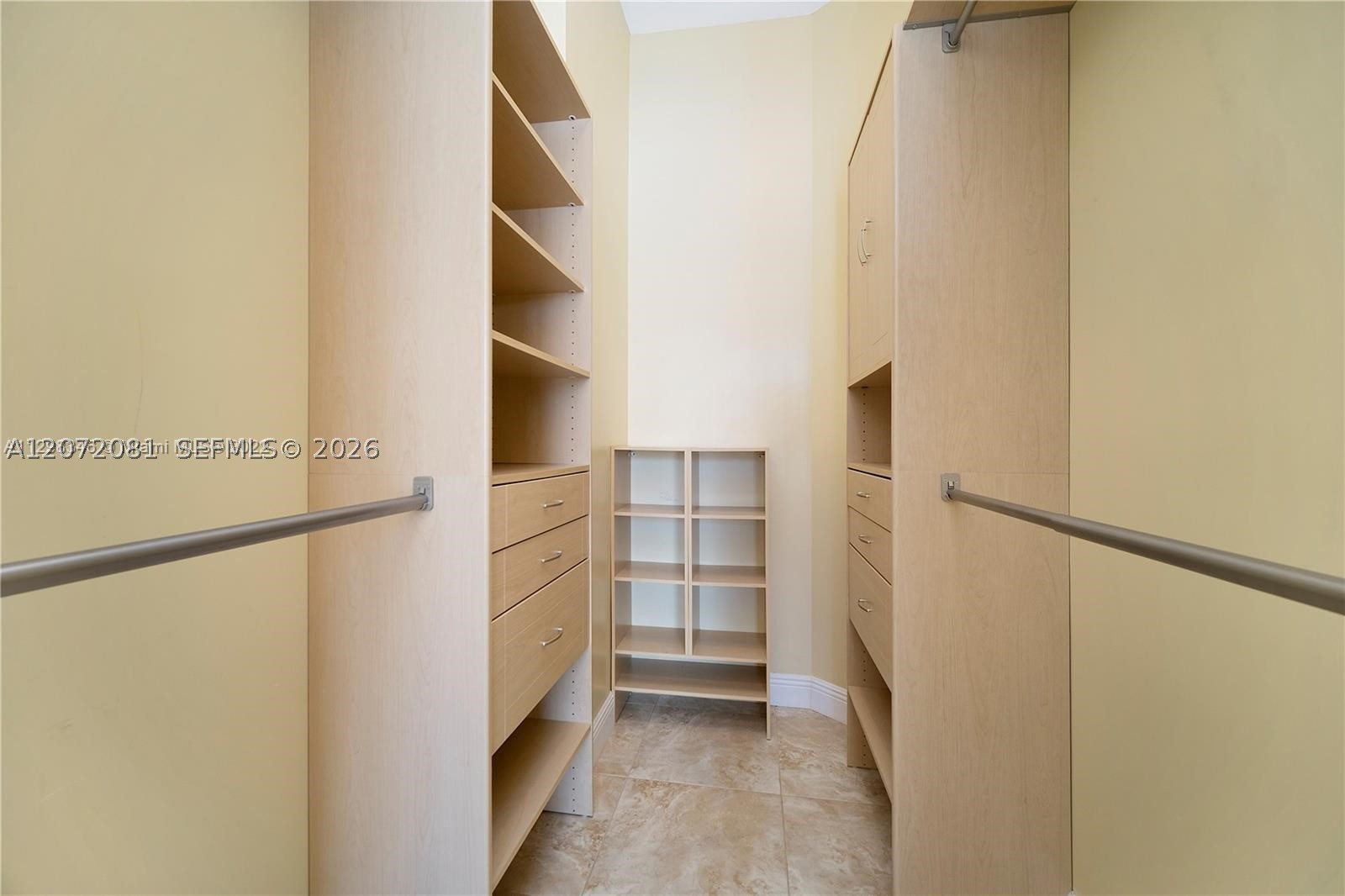 19900 E Country Club Dr #TS18, Aventura FL 33180