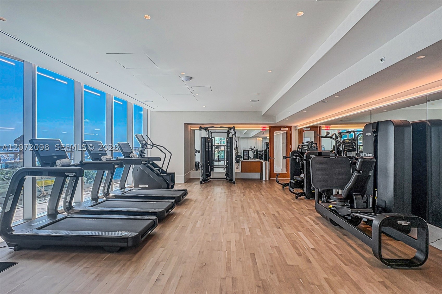 175 SE 25 Road #PH4301, Miami FL 33129