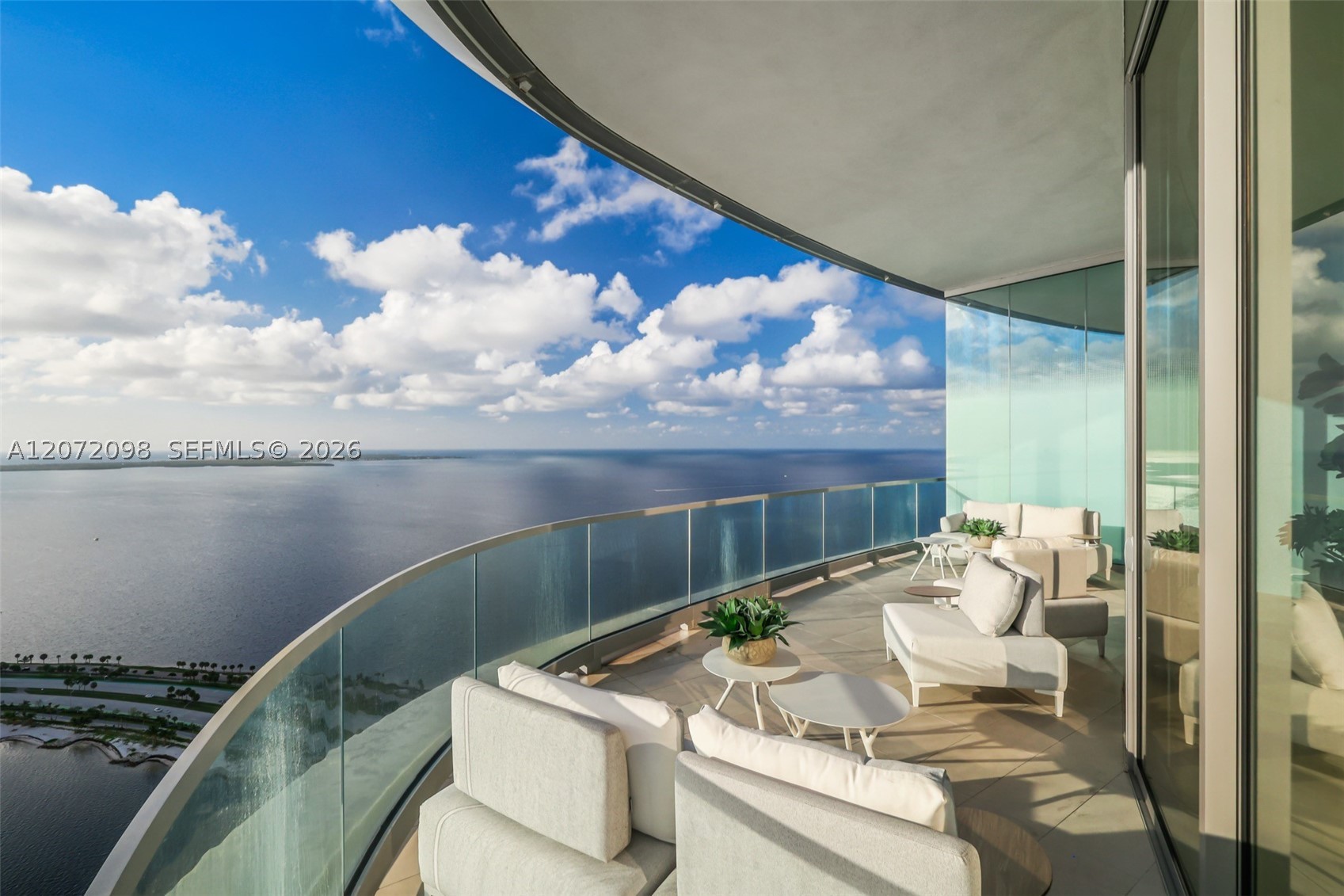 175 SE 25 Road #PH4301, Miami FL 33129