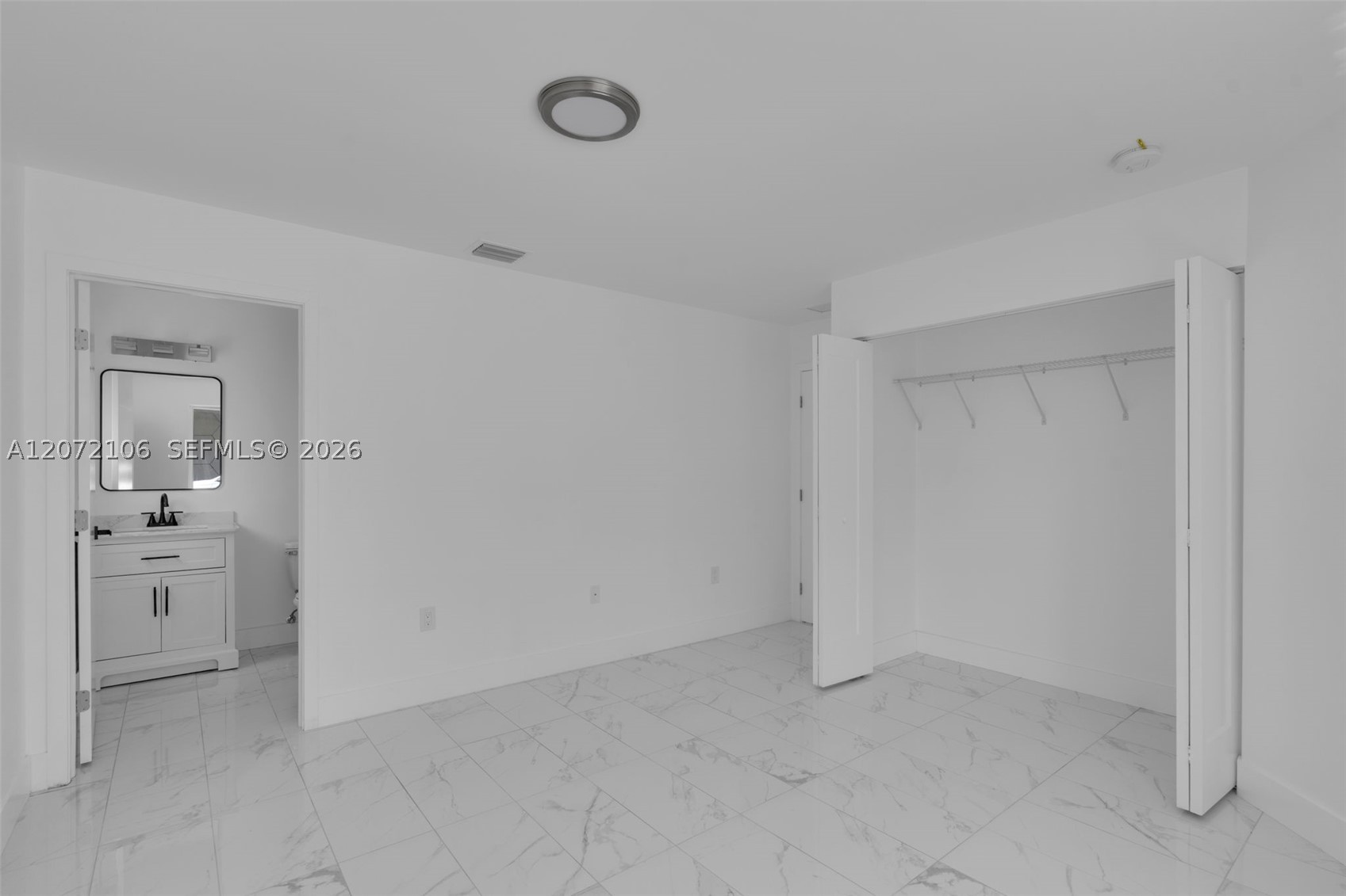 1627 NW 40th St, Miami FL 33142